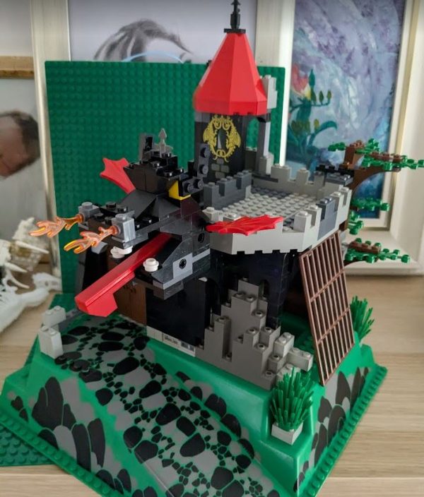 Fire Breathing Fortress (6082) - Image 2