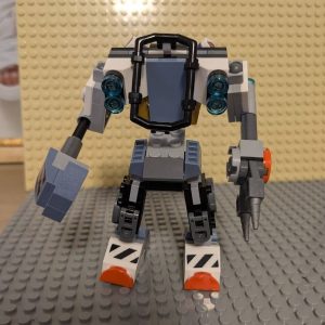 Űrépítő robot (60428)
